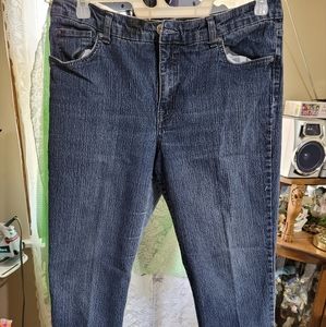 (2777) Bandolinoblu, Women's Mandie Size 16. JEANS >